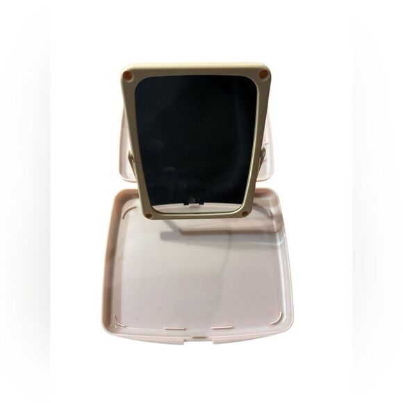 MARY KAY | compact mirror light pink vintage makeup party parties - Picture 3 of 3